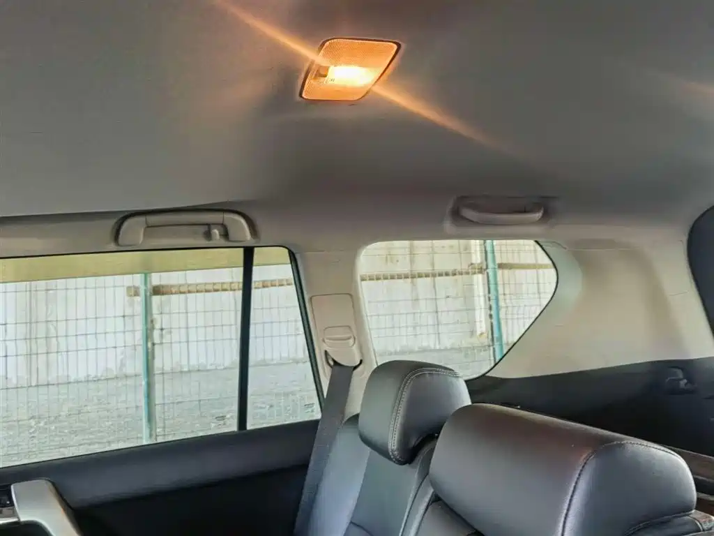 Toyota Prado 2016 2.7L Auto Standard Edition фото 8