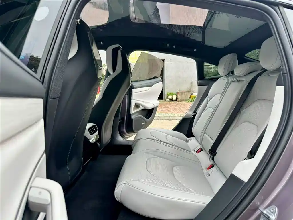 Xiaomi Auto Xiaomi SU7 2024 RWD Standard Founder's Edition фото 6