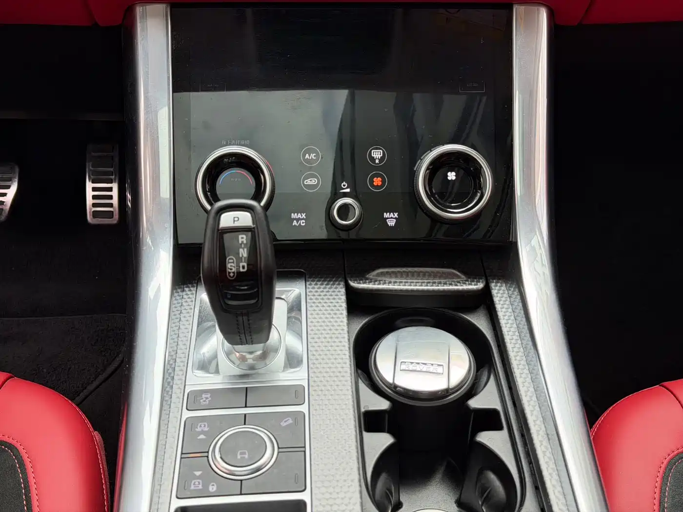 Land Rover Range Rover Sport 2022 3.0 L6 Gloss Black Edition фото 15