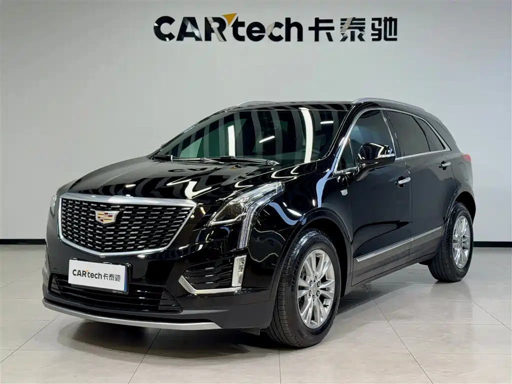 CADILLAC XT5