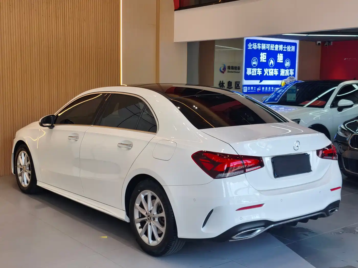 Mercedes-Benz A-Class 2020 Facelift A 200 L Sport Sedan Fashion фото 17