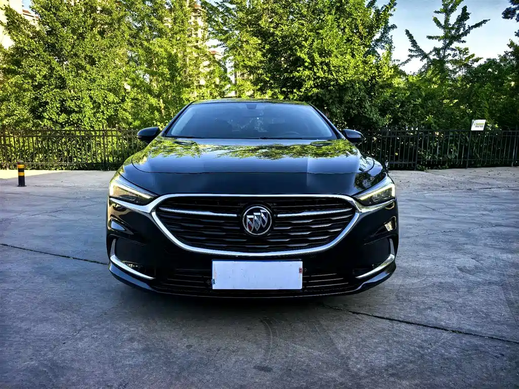Buick LaCrosse 2019 28T Luxury Edition фото 2