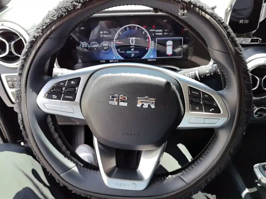 BAIC ORV Beijing Offroad BJ40 2023 2.0T Auto 4WD Urban Hunter Knight Edition фото 14