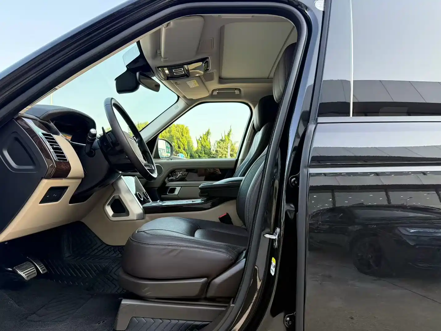 Фото 3 - Land Rover Range Rover
