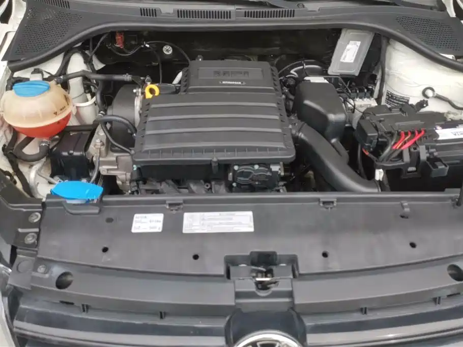Volkswagen Jetta 2015 Value Edition 1.6L Manual Fashion фото 10