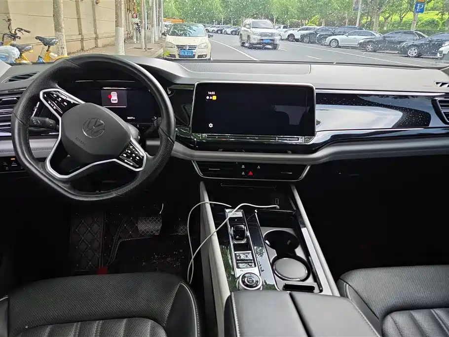 Volkswagen Teramont 2022 380TSI 4MOTION Premium Luxury фото 12