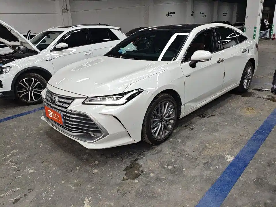Toyota Avalon 2025 2024 Model Hybrid 2.0L Prestige Edition
