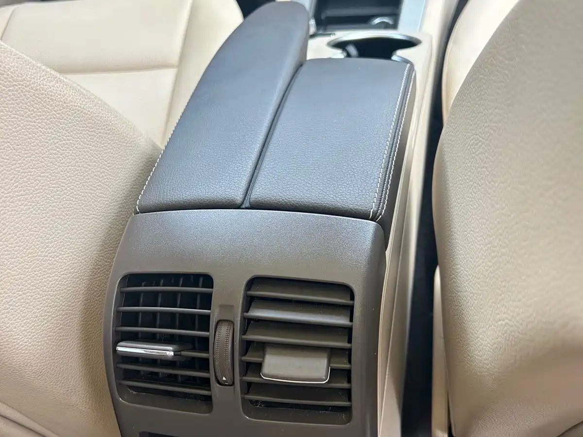 Mercedes-Benz GLK-Class 2013 GLK 300 4MATIC Fashion фото 14