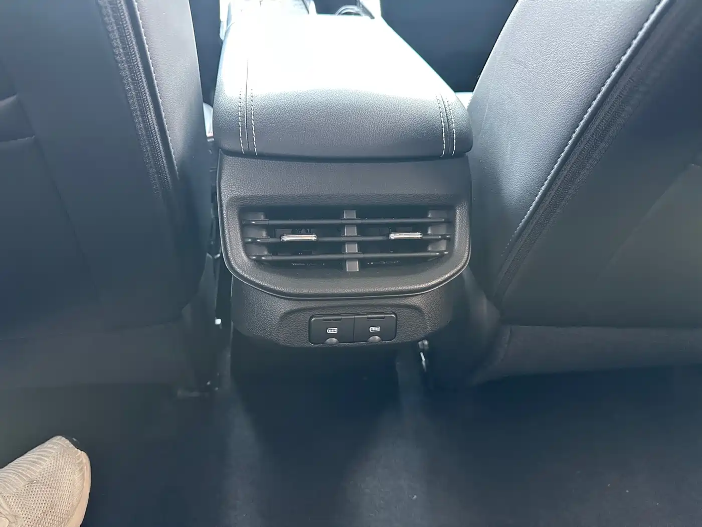 Haval H6 New Energy 2023 DHT-PHEV 110KM Joy Ride Edition фото 17