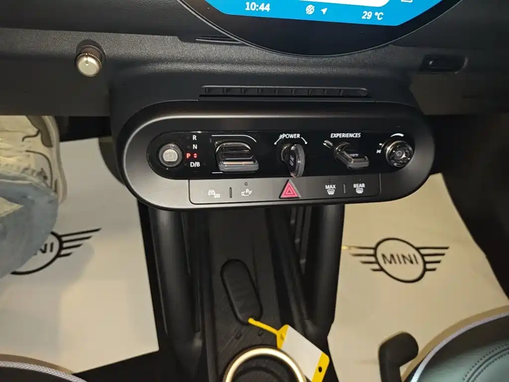 MINI Electric MINI ACEMAN 2024 2024 E Classic Edition