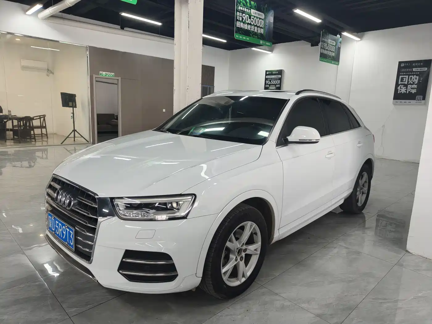 Audi Q3 2018 30th Anniversary Edition 35 TFSI Fashion фото 3