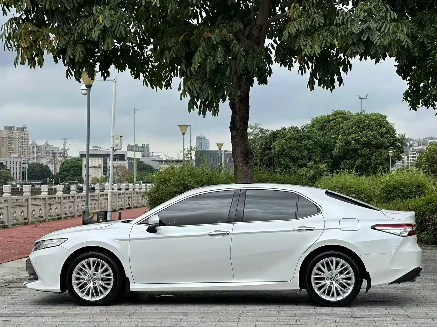 Toyota Camry 2019 2.5G Luxury (China V) фото 14