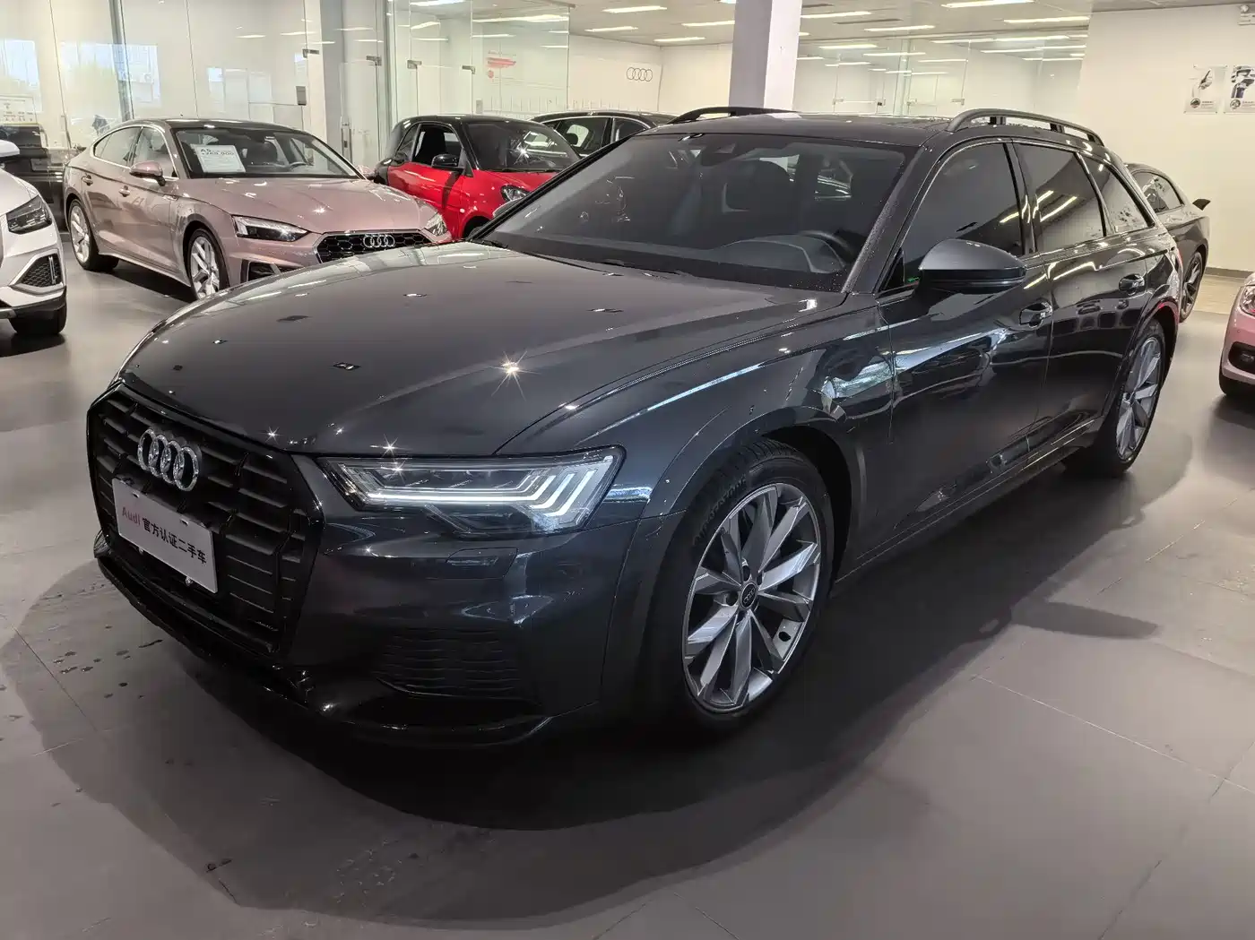 Audi A6 (Import) 2025 allroad quattro Explorer 55 TFSI Premium Off-Road