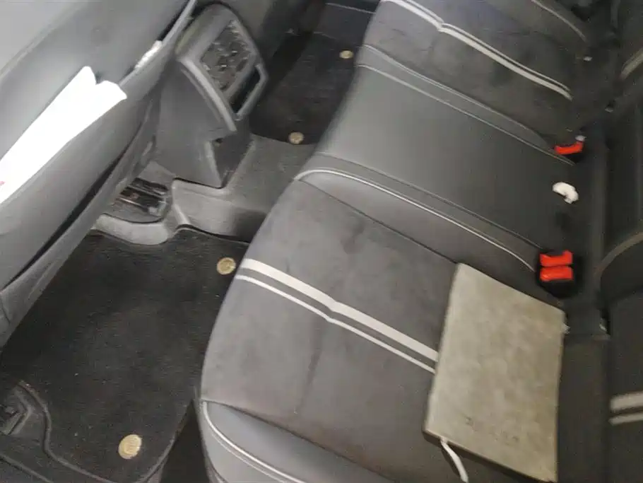 Volkswagen Golf 2023 280TSI DSG R-Line Lite фото 11