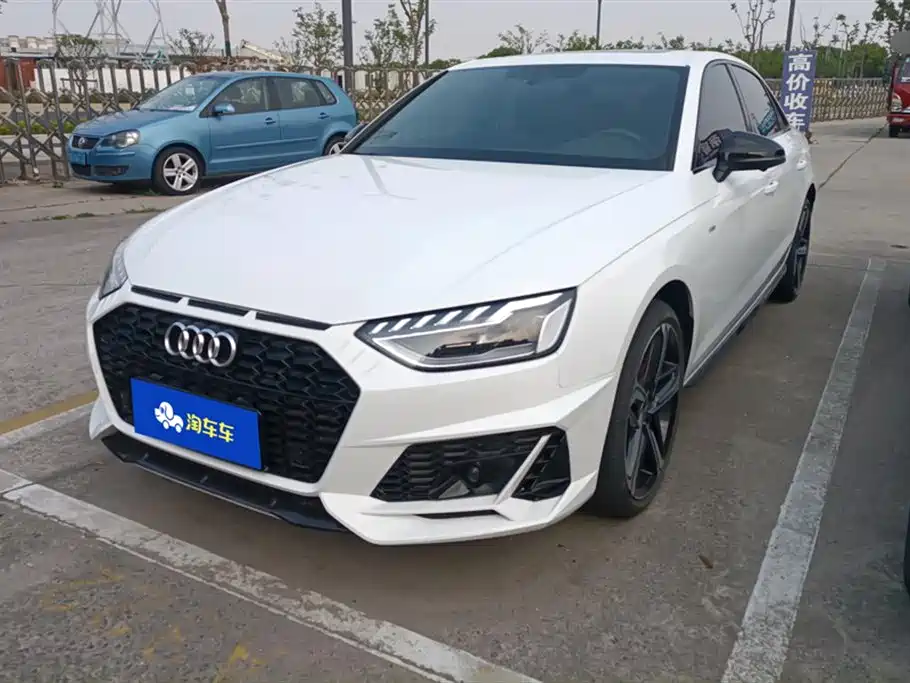 Audi A4L 2024 40 TFSI Luxury Dynamic