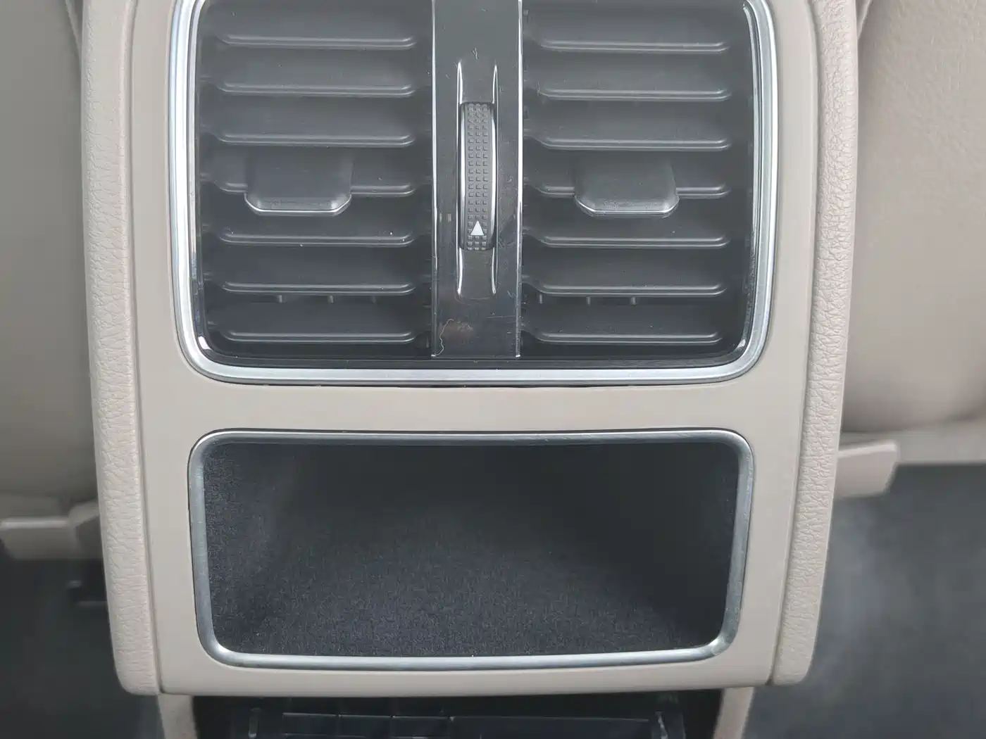 Volkswagen Magotan 2013 1.8TSI Luxury фото 17
