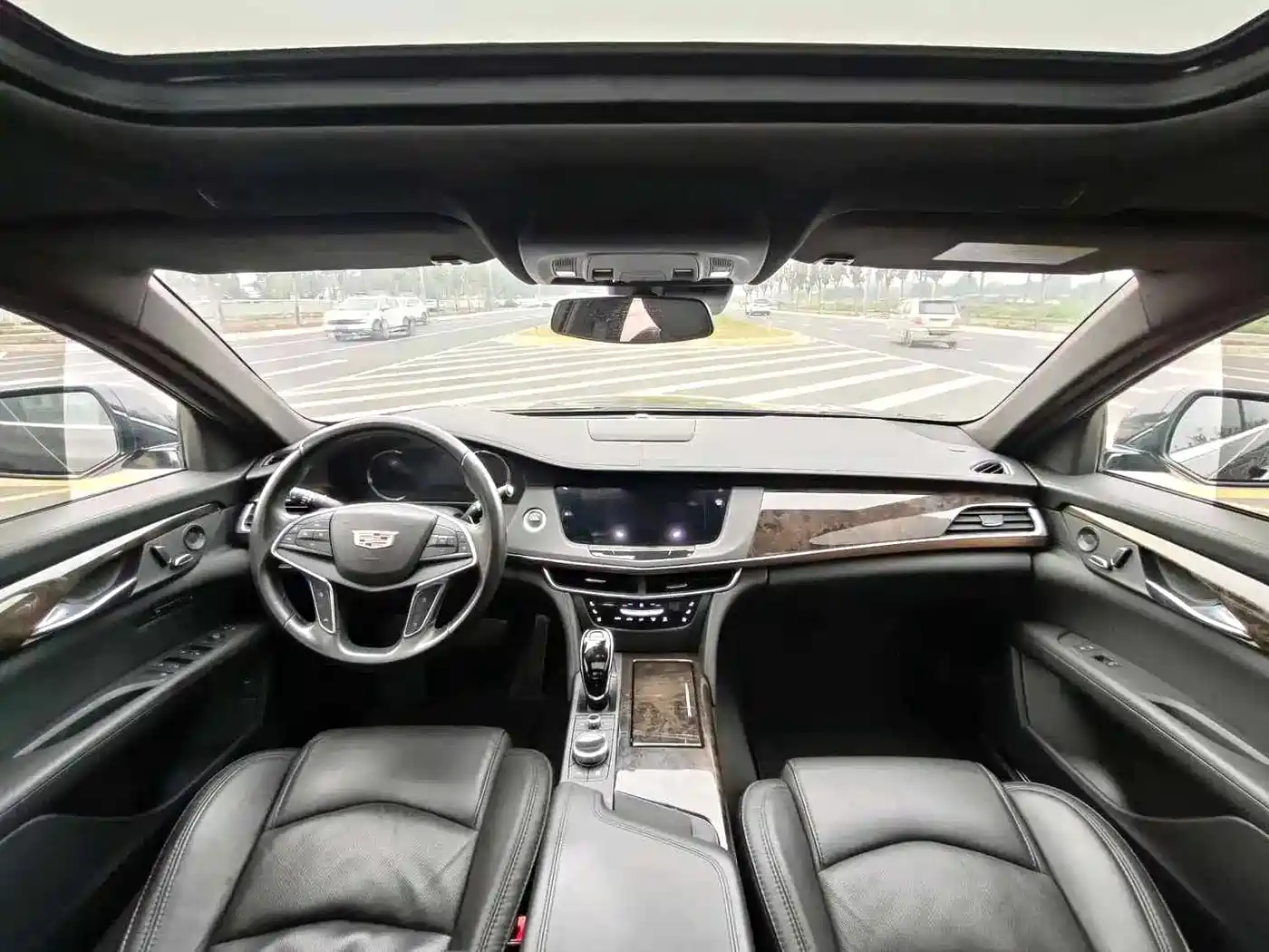 CADILLAC CT6