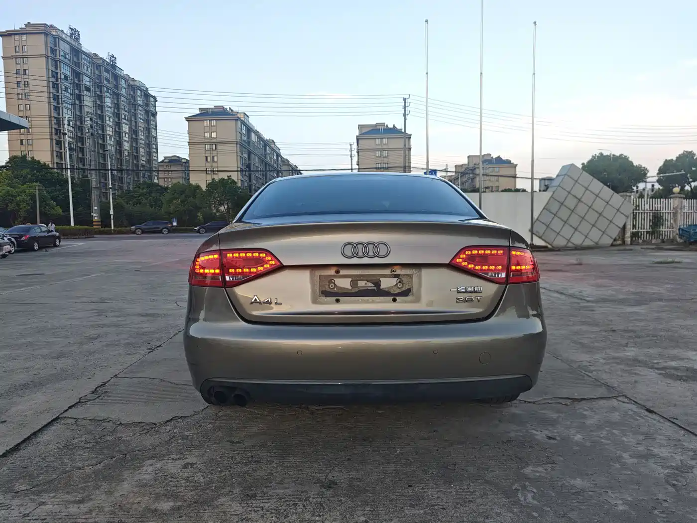 Фото 5 - Audi A4L