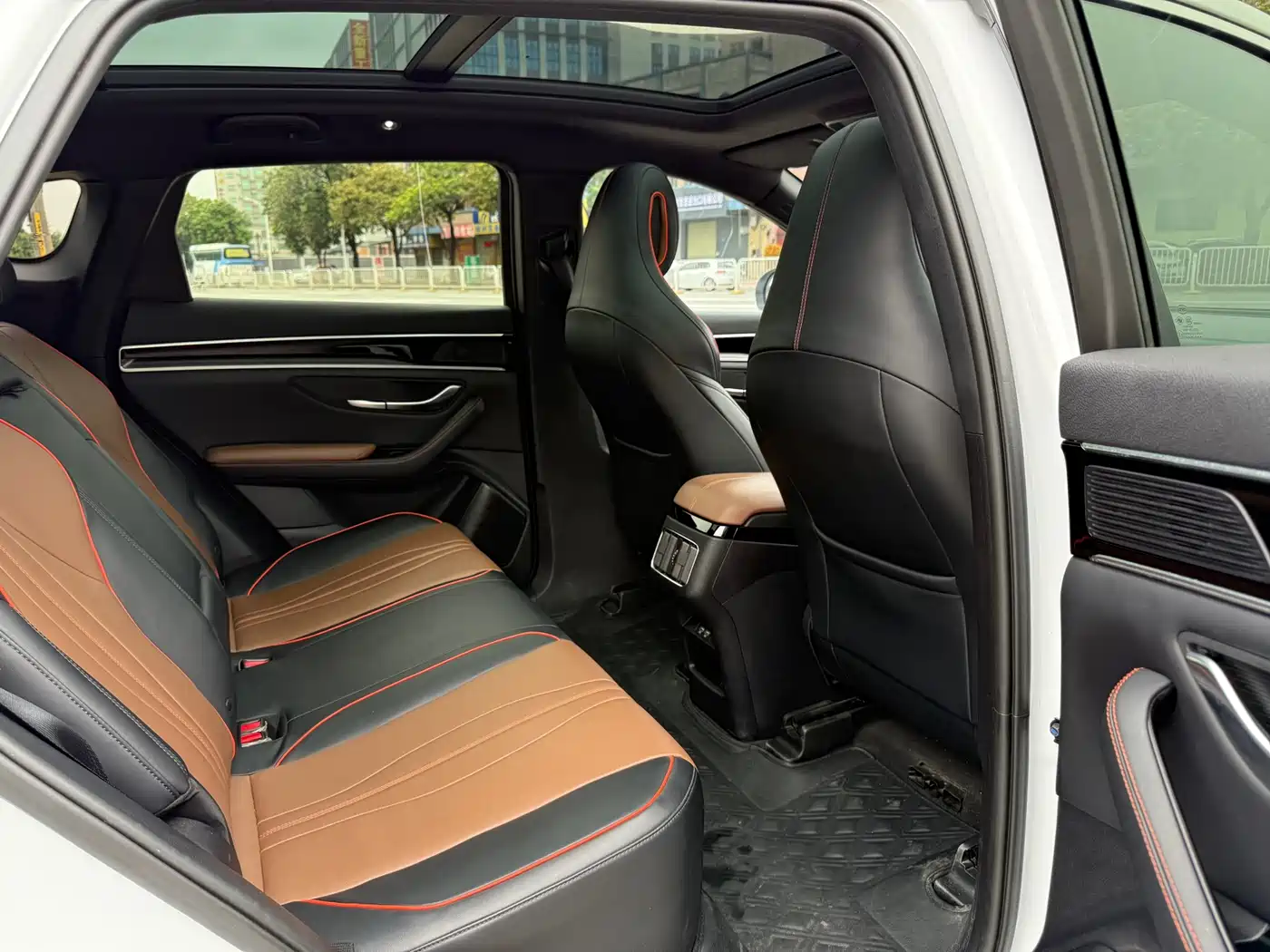 BYD Song PLUS 2020 1.5T Automatic Premium фото 12