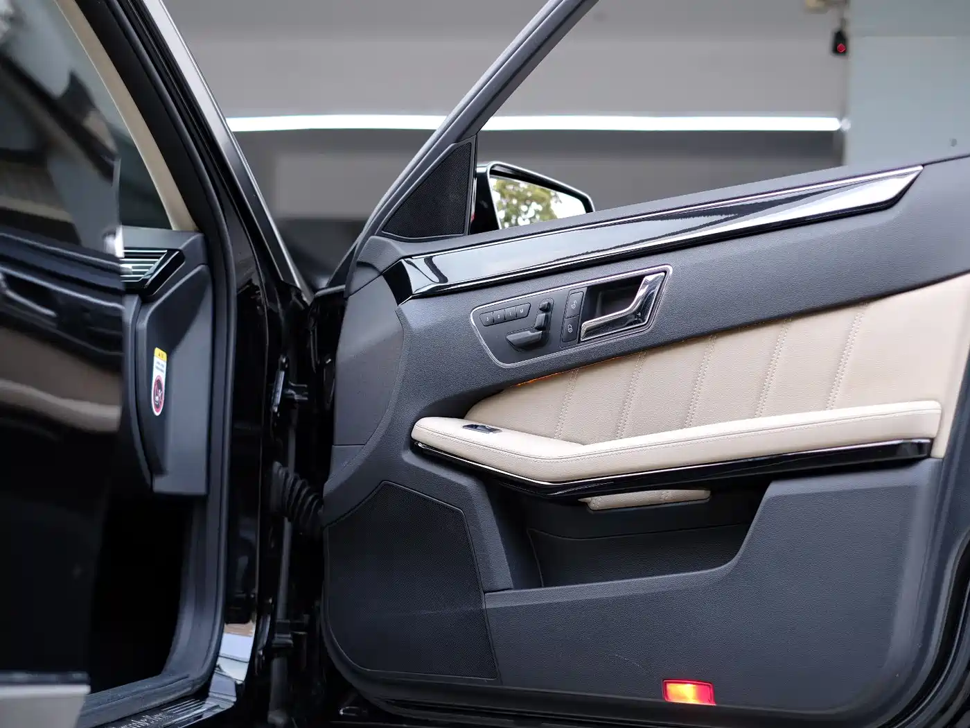 Mercedes-Benz E-Class 2011 E 300 L Fashion Premium фото 47