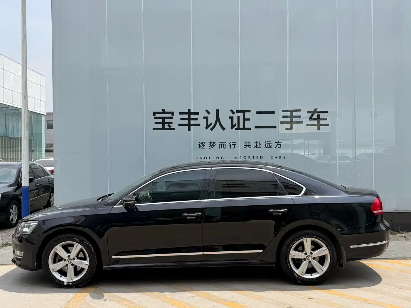 Volkswagen Passat 2013 1.8TSI DSG Yuzun фото 3