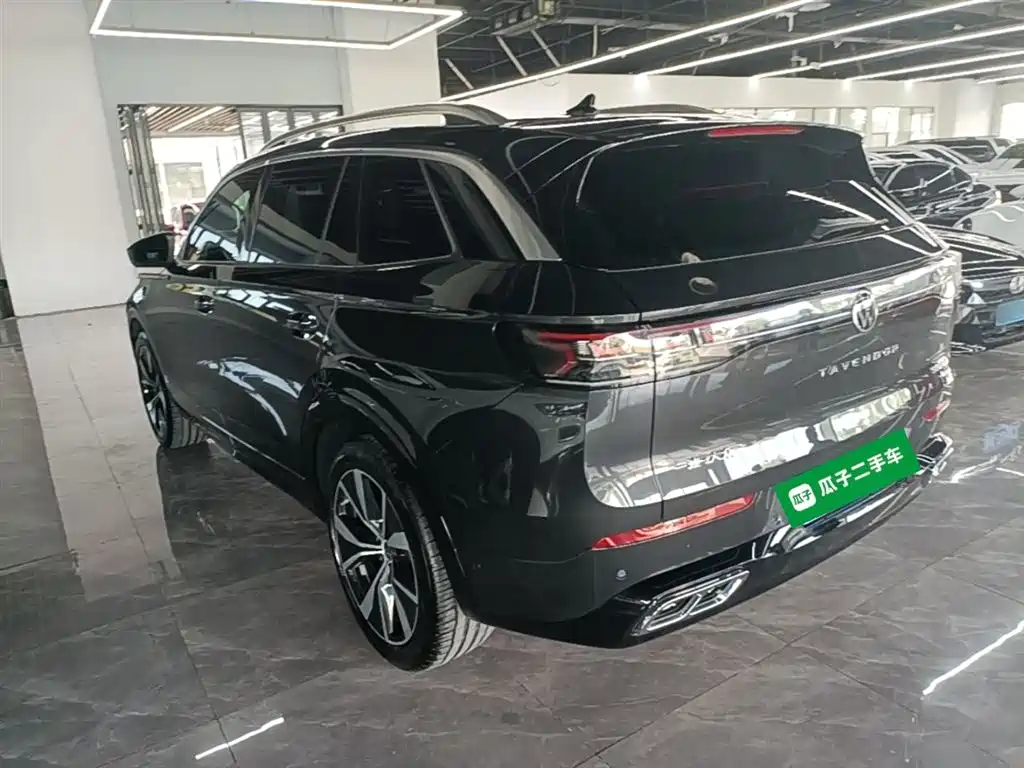 Volkswagen Talagon 2024 380TSI 4WD R-Line Parade Shared Edition фото 5