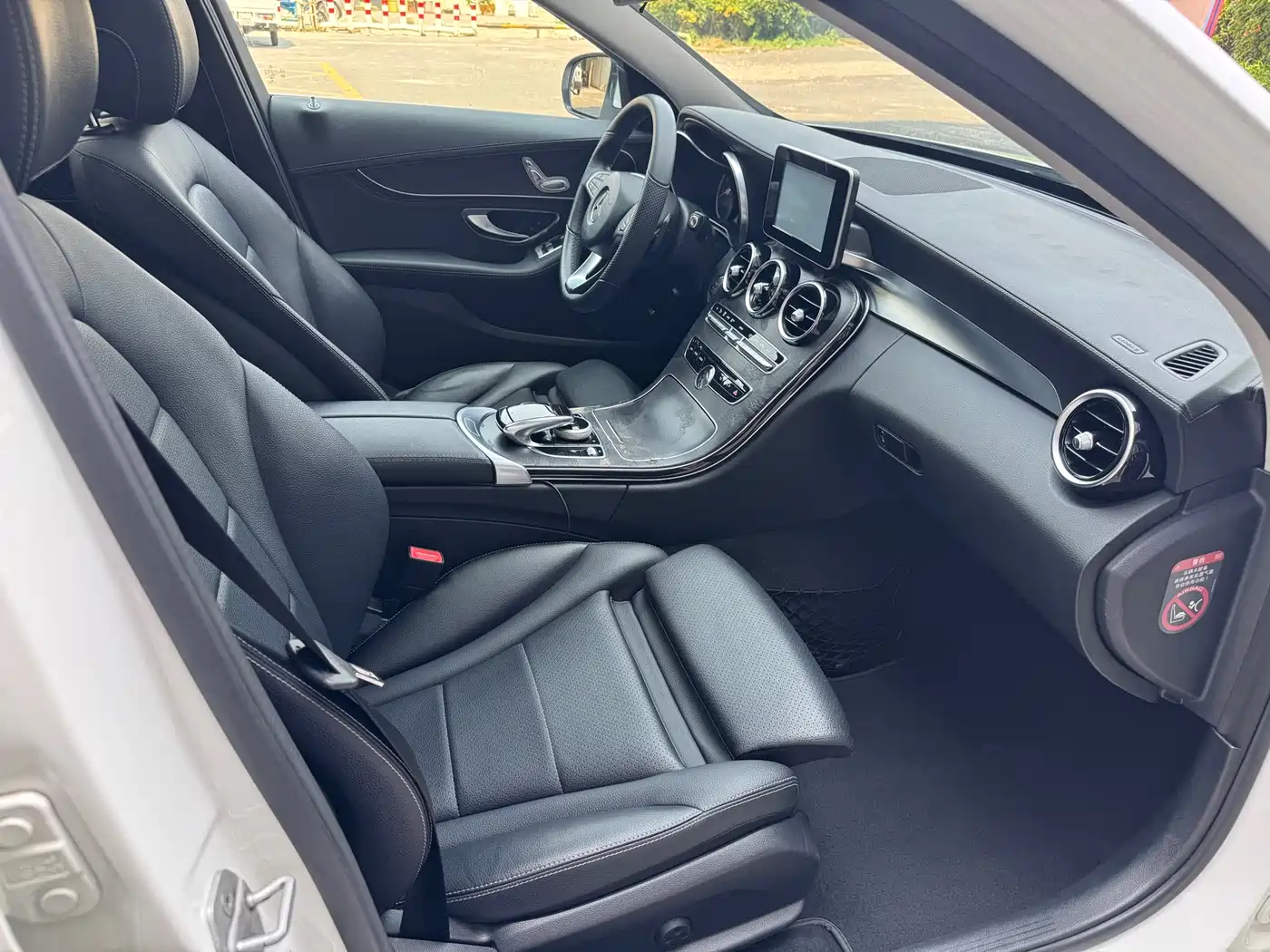 Mercedes-Benz C-Class 2015 Facelift C 180 L Sport фото 13