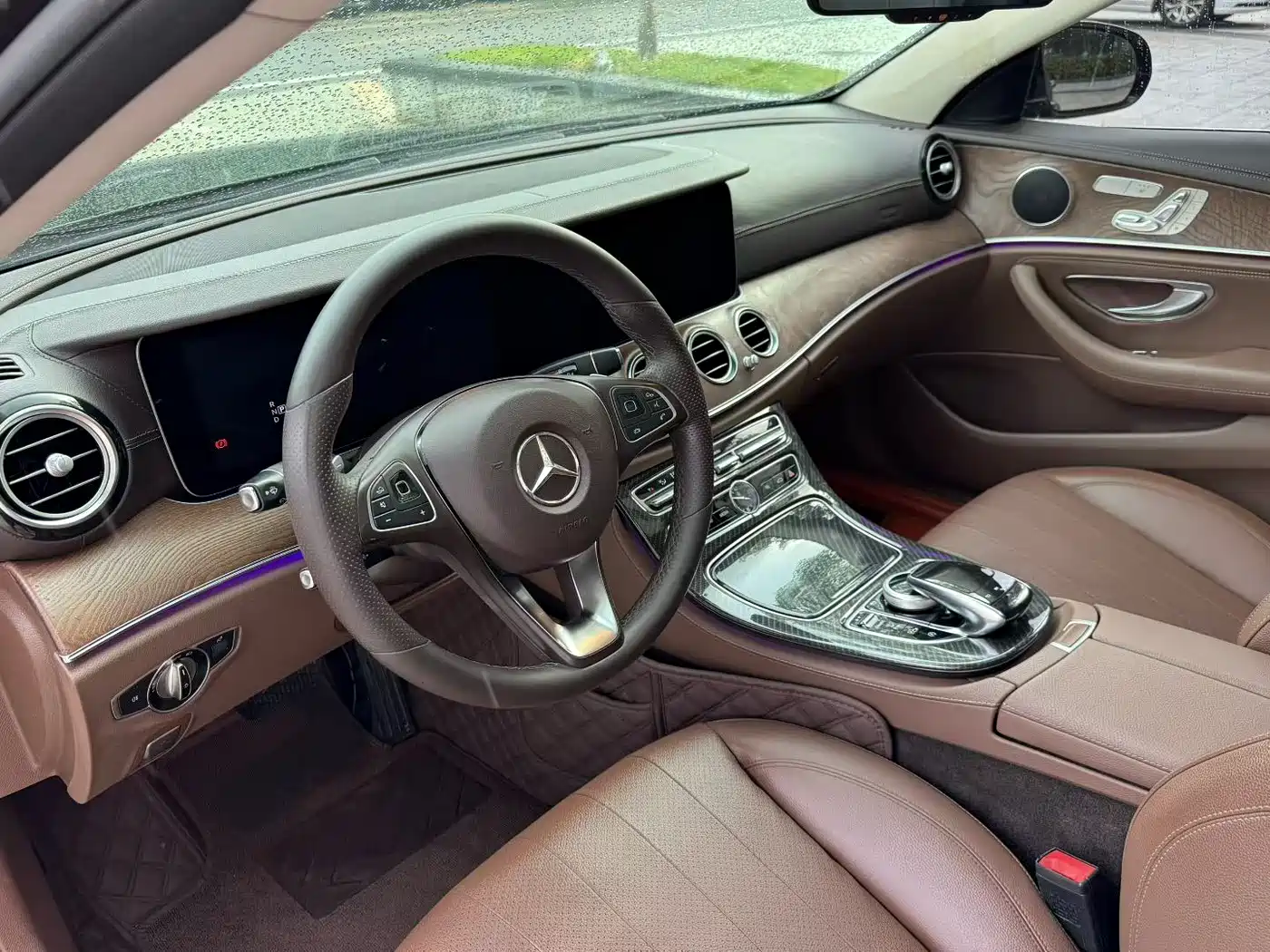 Mercedes-Benz E-Class 2016 E 300 L Sport Fashion Type фото 6