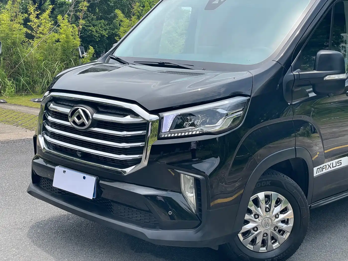 SAIC Maxus Xintu V90 2022 2022 2.0T Automatic Rear-Wheel Drive Qimo Edition Extended Axle High Roof