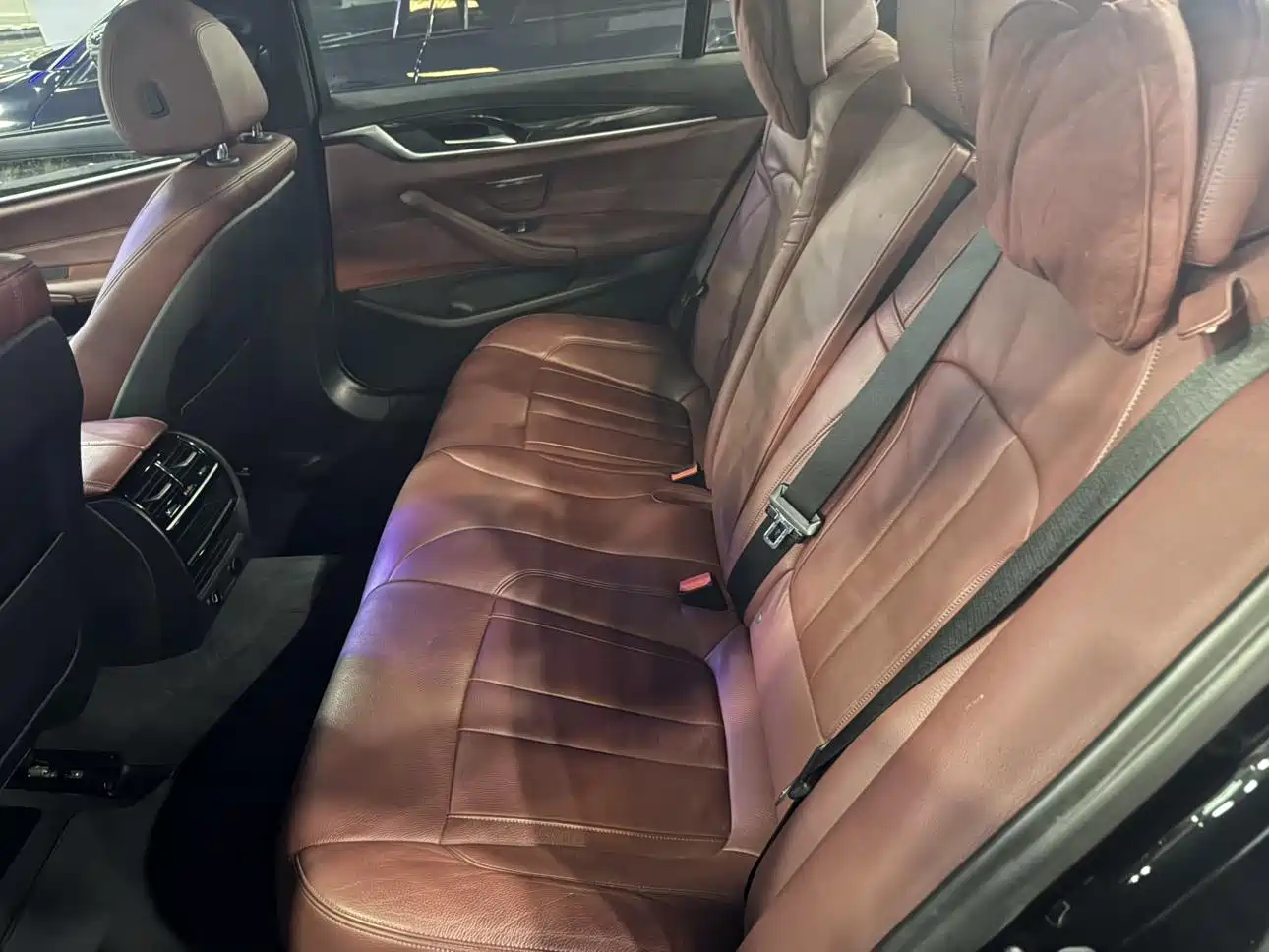 BMW 5 Series 2019 530Li Leading M Sport Package фото 6
