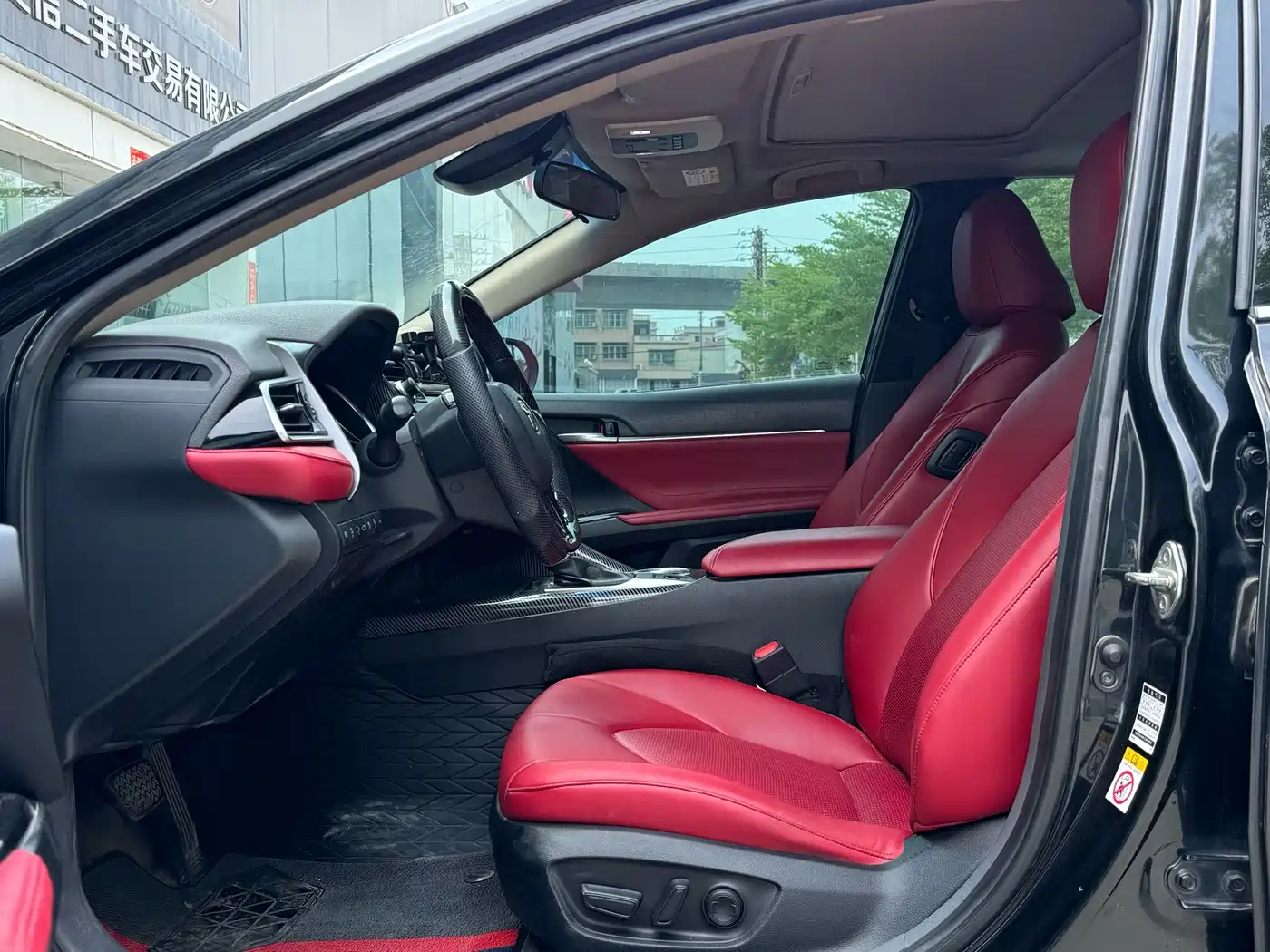 Toyota Camry 2018 2.0G Luxury Edition фото 4
