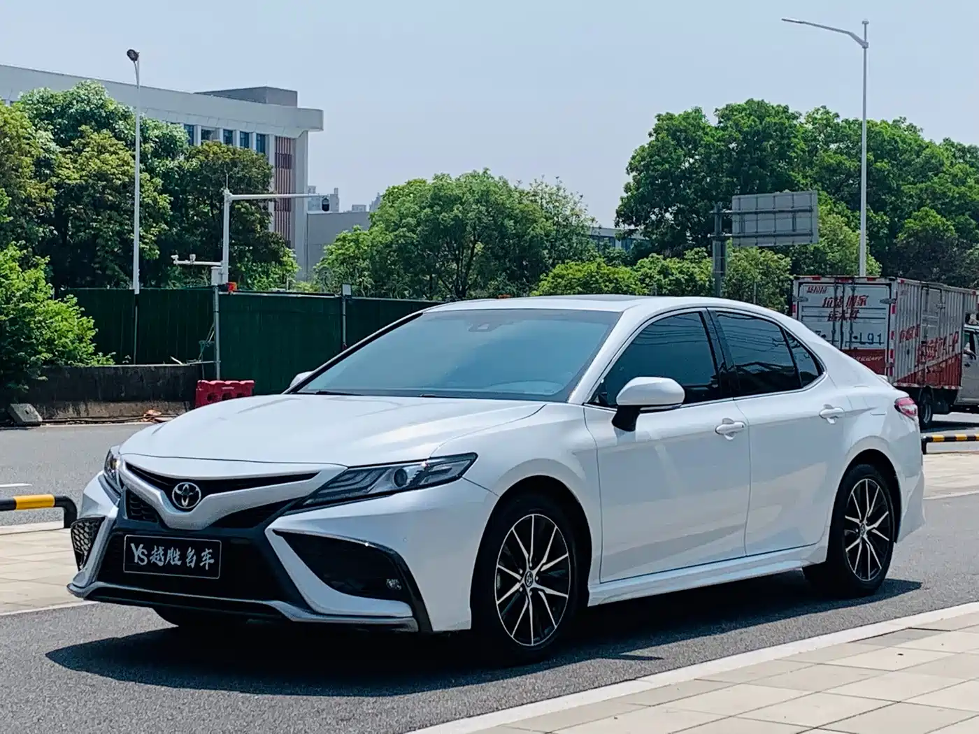 Toyota Camry 2021 2.0S Sporty Edition