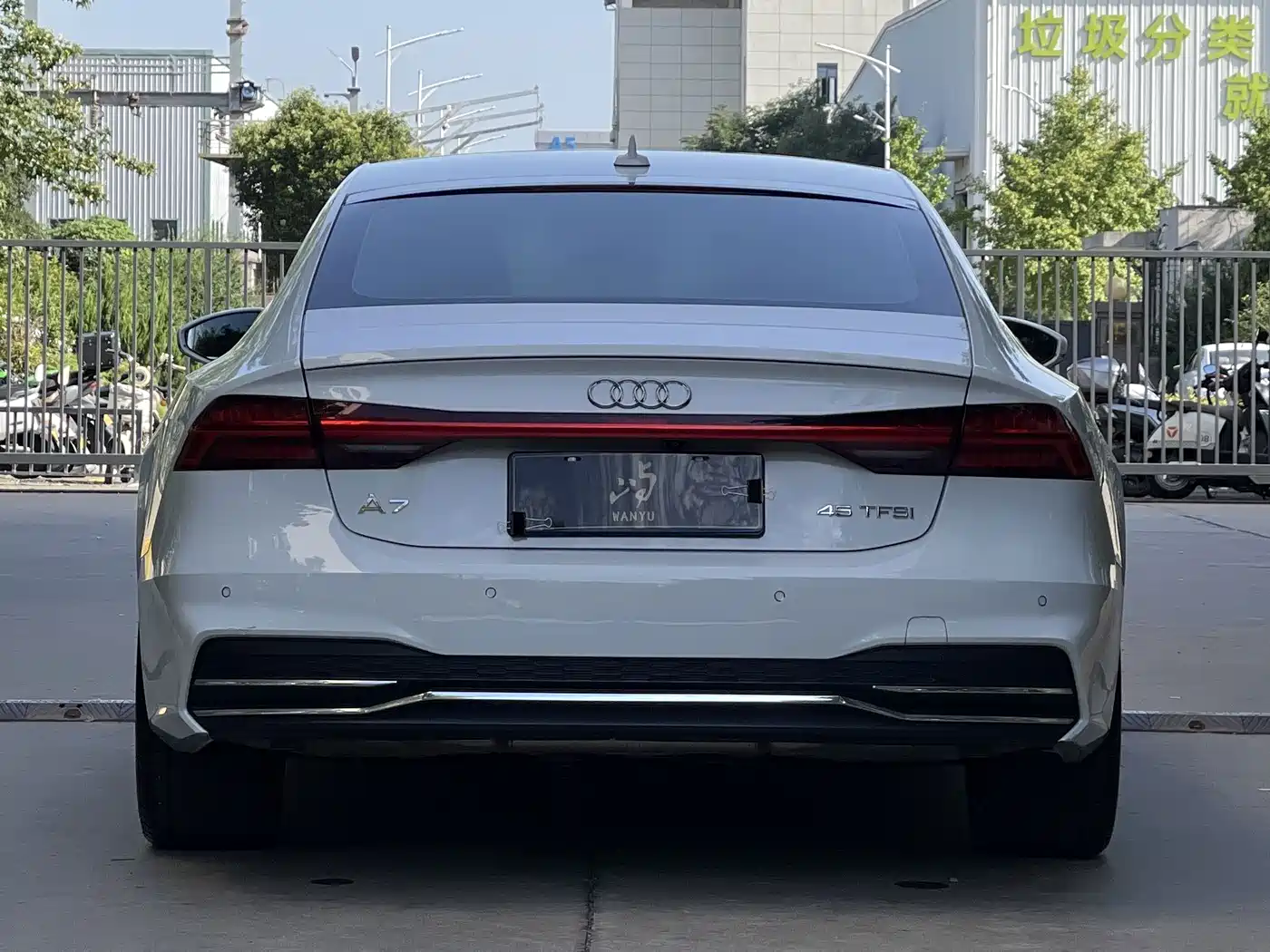 Audi A7 2024 2023 Model 45 TFSI Premium Selection Edition