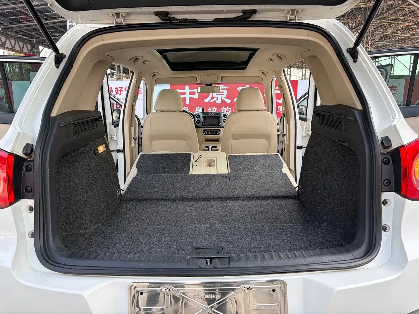 Volkswagen Tiguan 2012 2.0TSI Automatic 4WD Flagship Edition фото 14