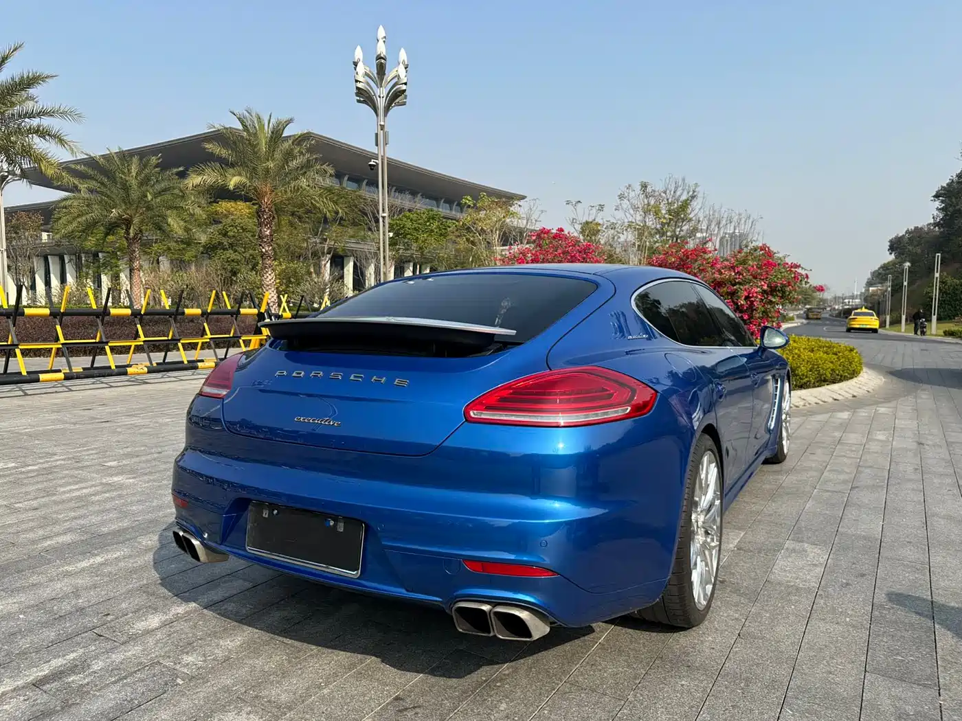 Porsche Panamera 2014 Panamera Executive 3.0T фото 5