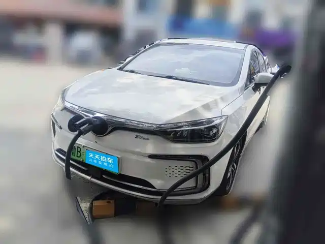 BAIC Beijing EU5 2019