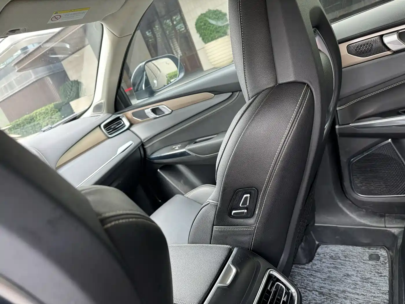 Lynk & Co 01 2019 2.0T 2WD Type Pro Version China VI фото 14