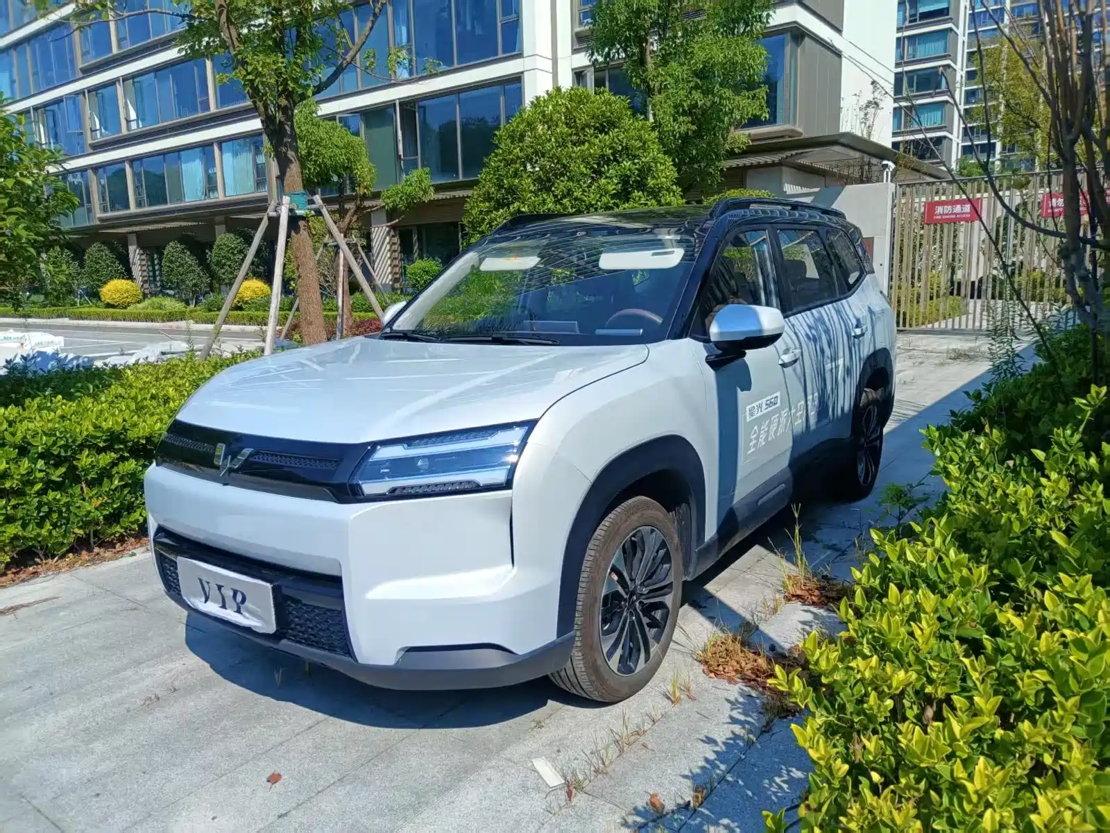 Фото 3 - Wuling Motors Starlight 560 NEV