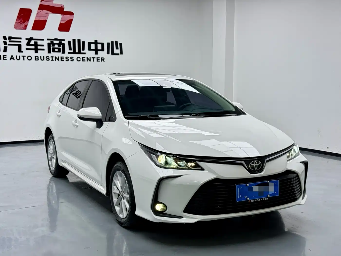 Toyota Corolla 2023 1.2T Elite Edition фото 3