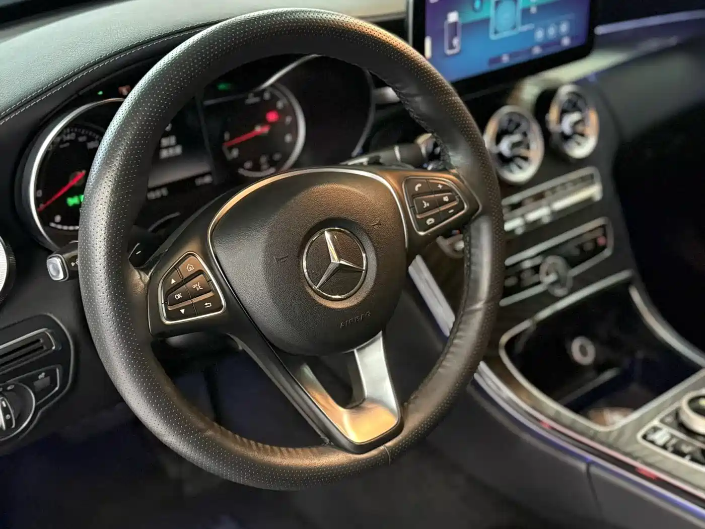 Mercedes-Benz C-Class 2017 Facelift C 200 L Sport Edition фото 5