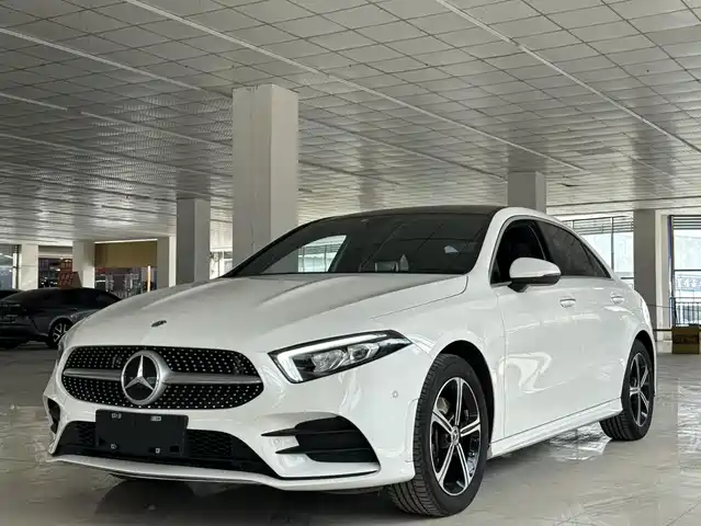 MERCEDES-BENZ A CLASS