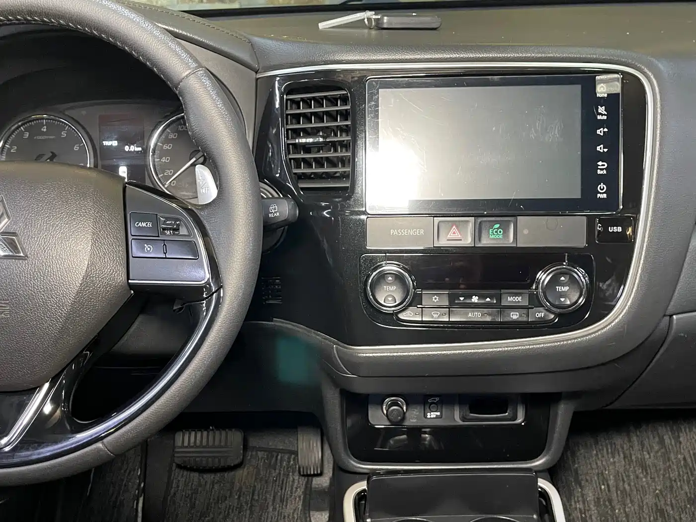 Mitsubishi Outlander 2018 2.4L 4WD Elite Edition 5-seater фото 10