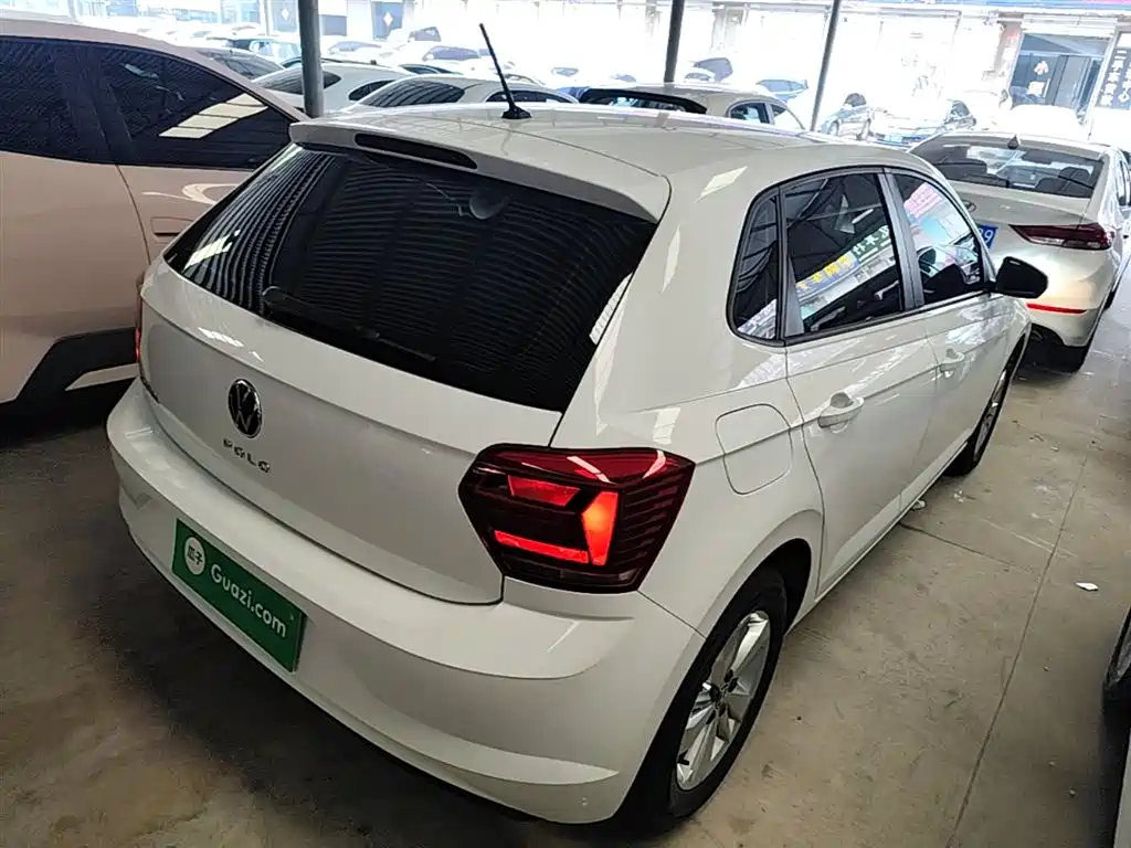 Volkswagen Polo 2023 Facelift Plus 1.5L Auto Joyful Living Edition фото 7