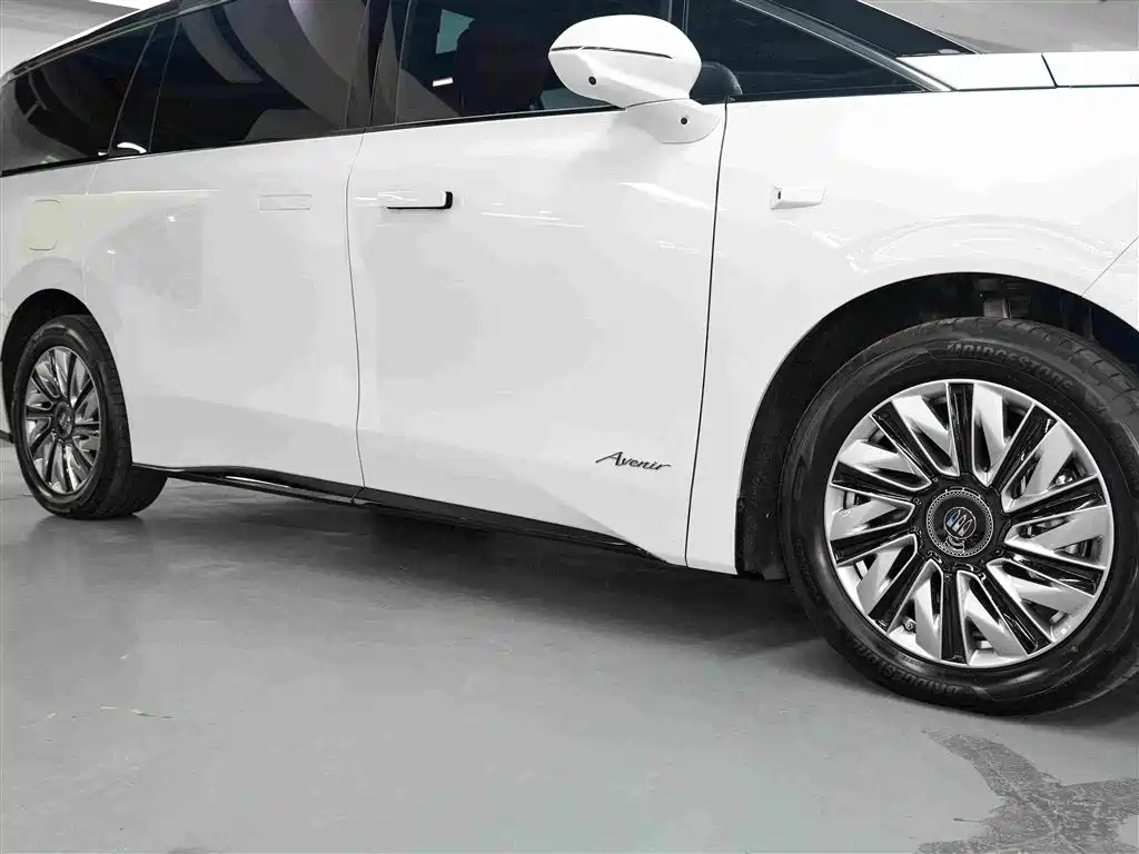 Buick Zhijing Shijia 2026 2026 Model PHEV Base Version
