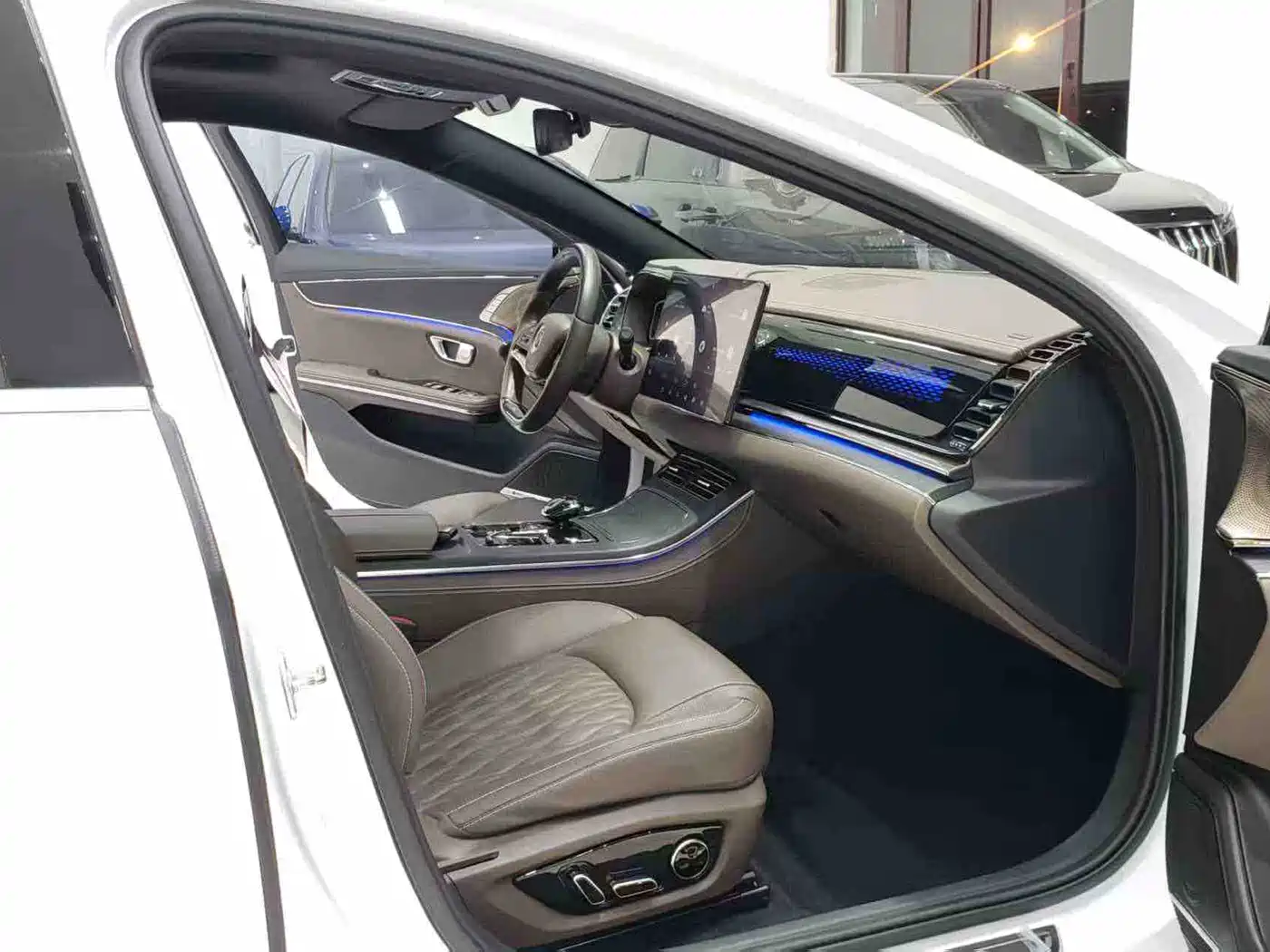 BYD Han 2020 EV Extended Range Premium фото 6