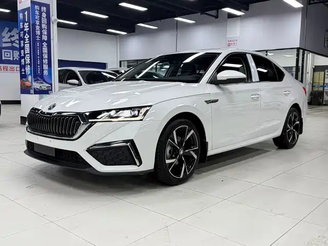 Škoda Octavia 2022 PRO TSI280 Premium Edition