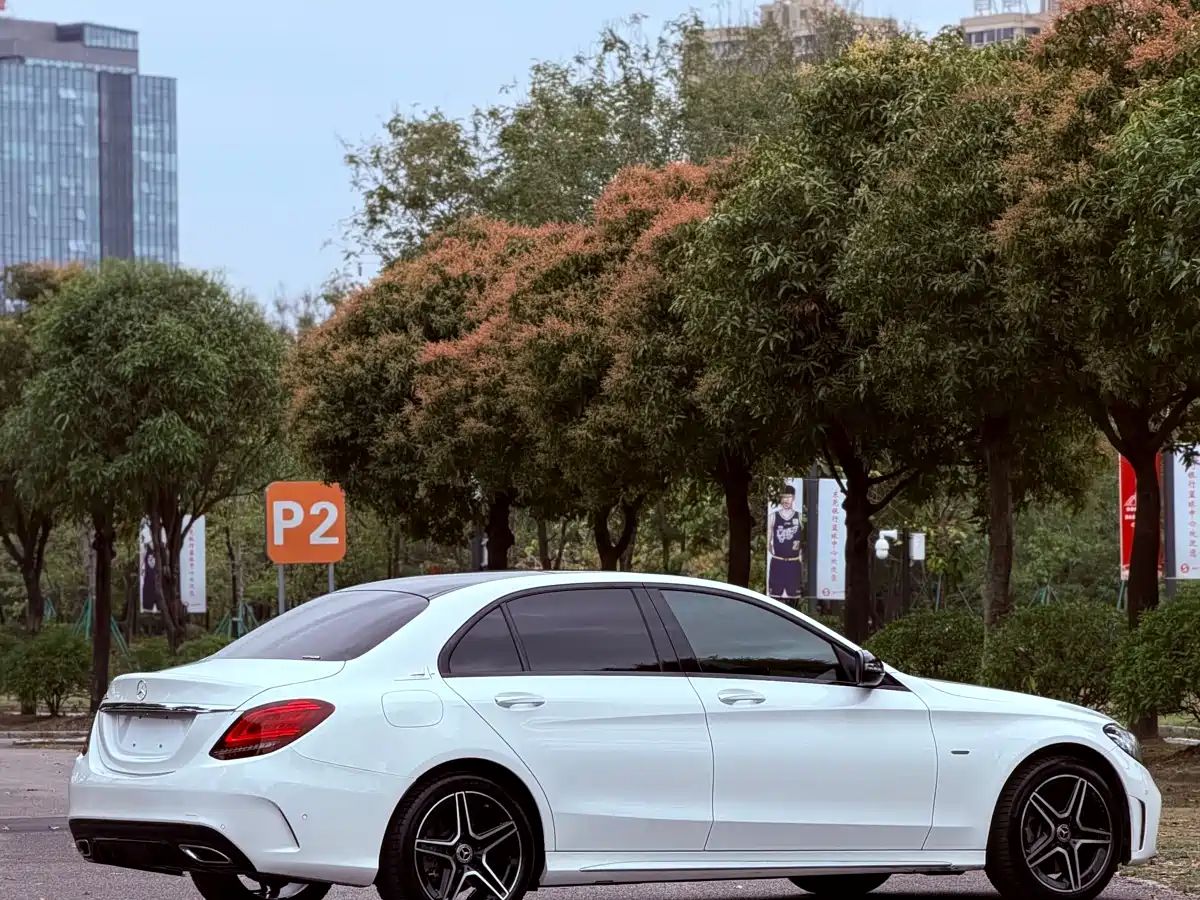 Mercedes-Benz C-Class 2021 C 260 L Sport Starry Exclusive Edition фото 31