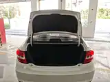 Фото 19 - Geely Vision