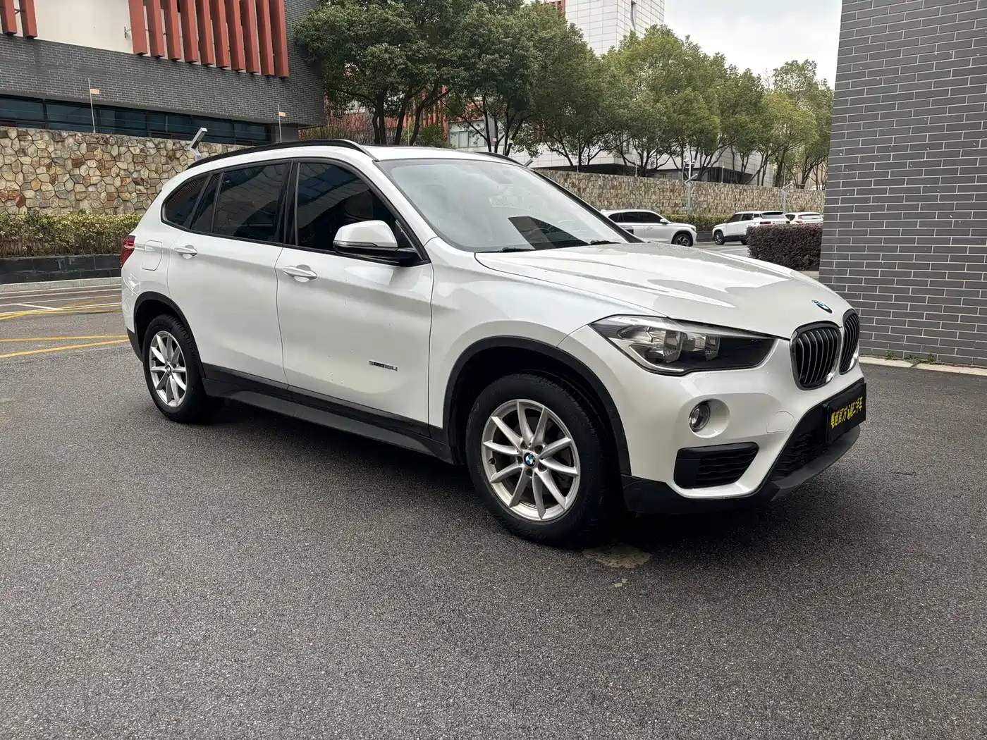 BMW X1 2018 sDrive18Li Fashion Model фото 3