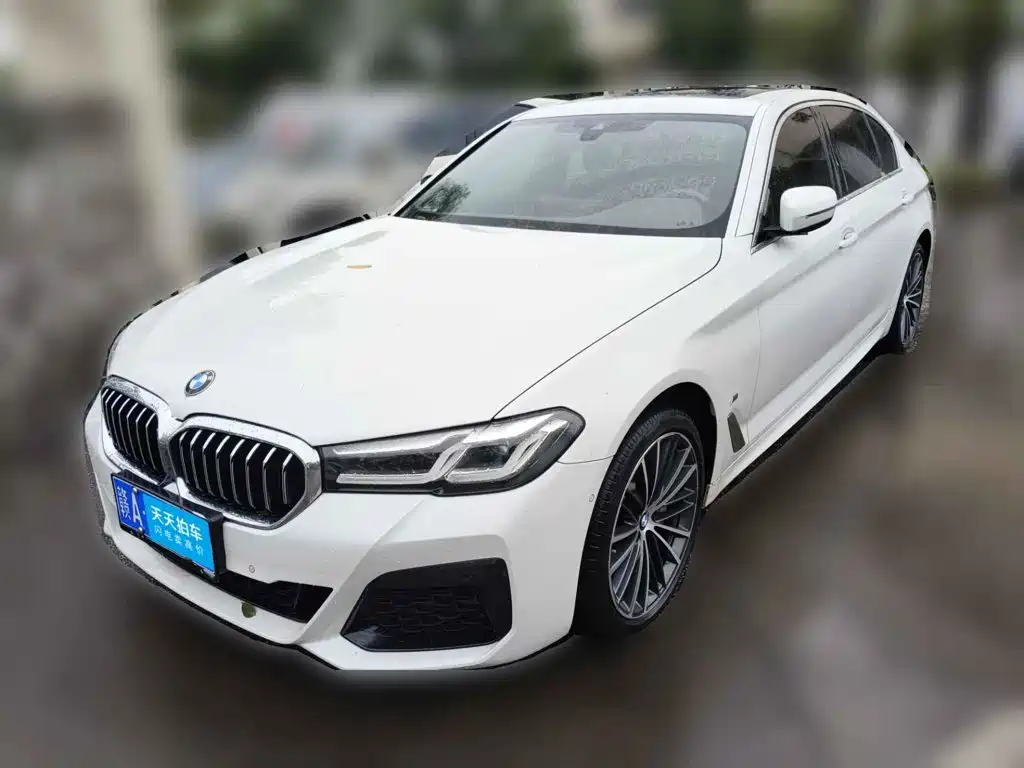 BMW BMW 5 Series 2022 Facelift 530Li Leading M Sport Package